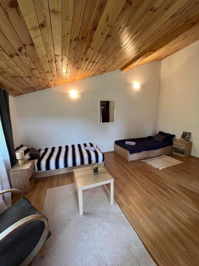 Rooms Ljubenko Karlovac Luaran gambar